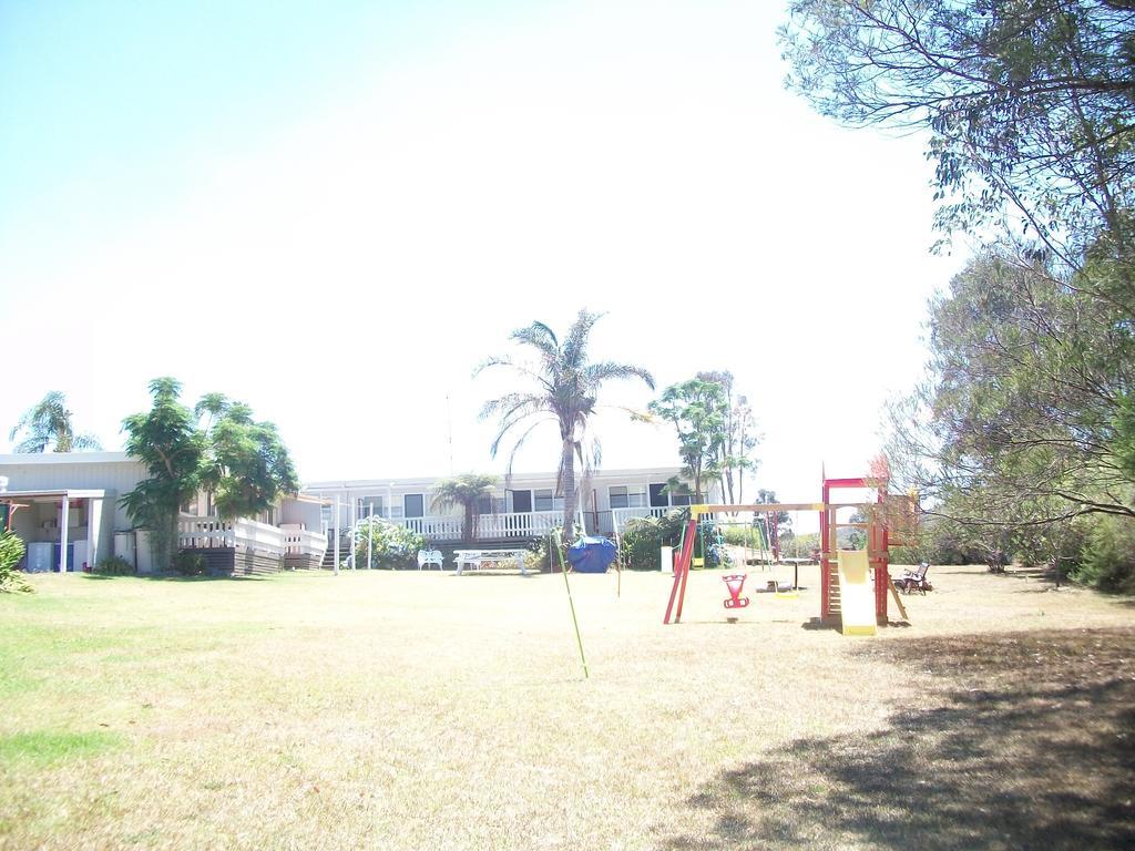 Top Of The Lake Holiday Units Merimbula Exterior photo
